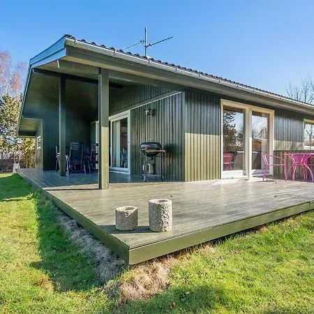 Σπίτι διακοπών Three-bedroom In