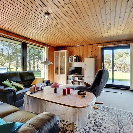 Σπίτι διακοπών Three-bedroom In Nordenbro Vesteregn